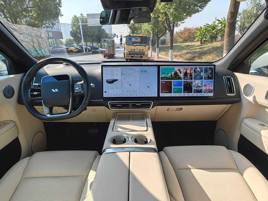 Li L8 2023 imagen de coche #13