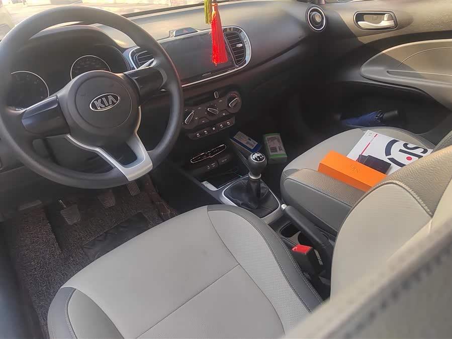 起亚 焕驰 2019 汽车图片 #13