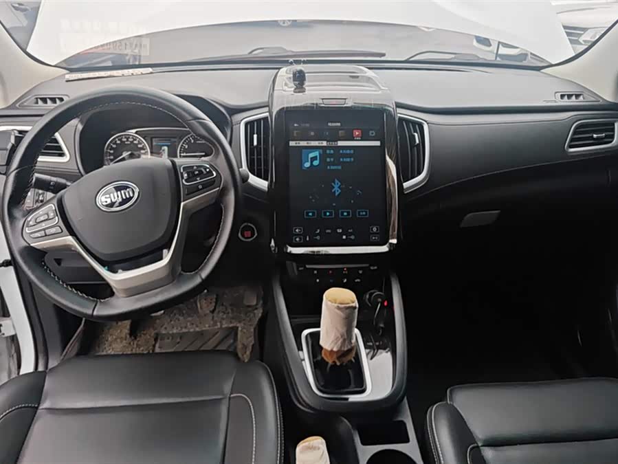 SWM斯威汽车 SWM斯威G05 2021 汽车图片 #13