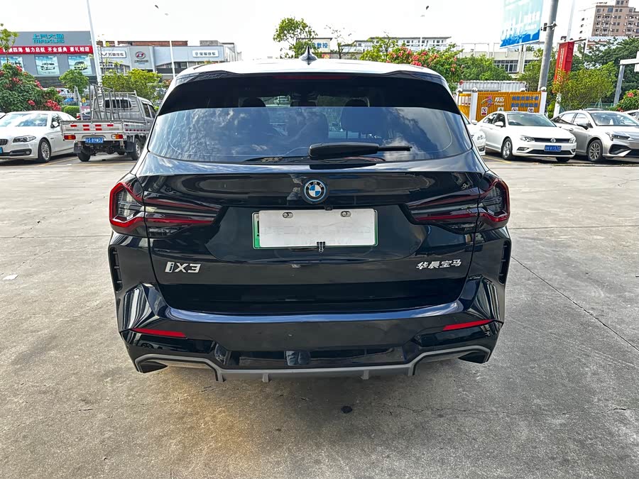 BMW iX3 2023 #13 BMW iX3 2023 car image #13