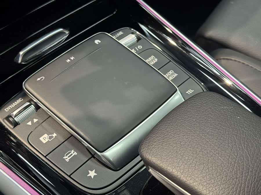 Mercedes-Benz EQB Class 2023 #13 Mercedes-Benz EQB Class 2023 car image #13