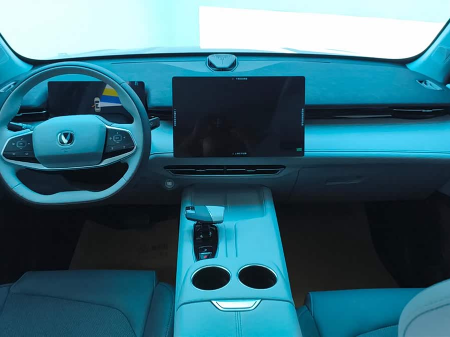 Changan UNI-Z 2025 car image #13