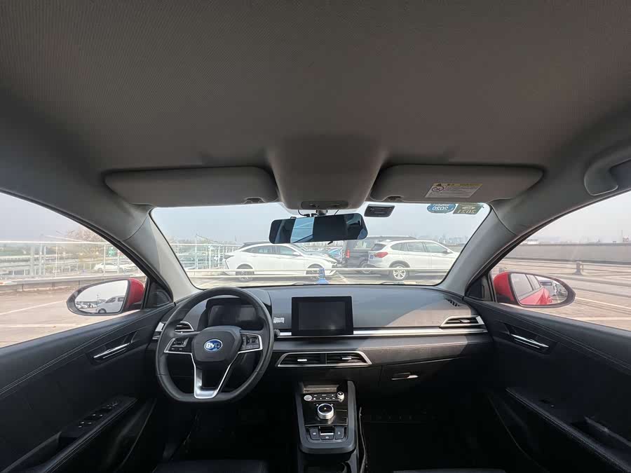 BYD e2 2019 изображение автомобиля #13