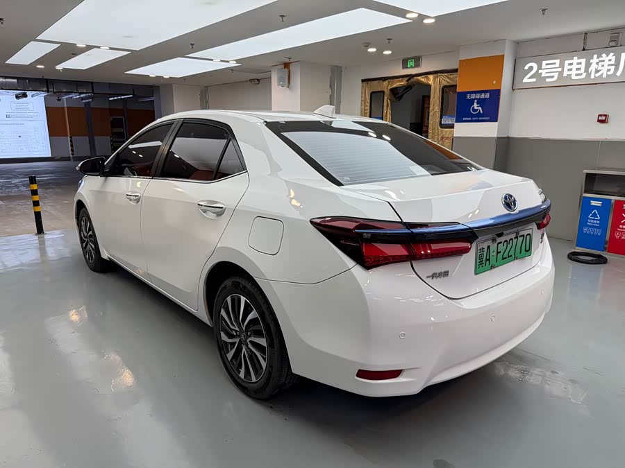 Toyota Corolla Hybird E+ 2020 immagine di auto #13
