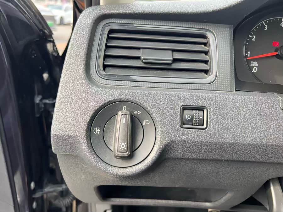 大众 桑塔纳 2016 汽车图片 #13