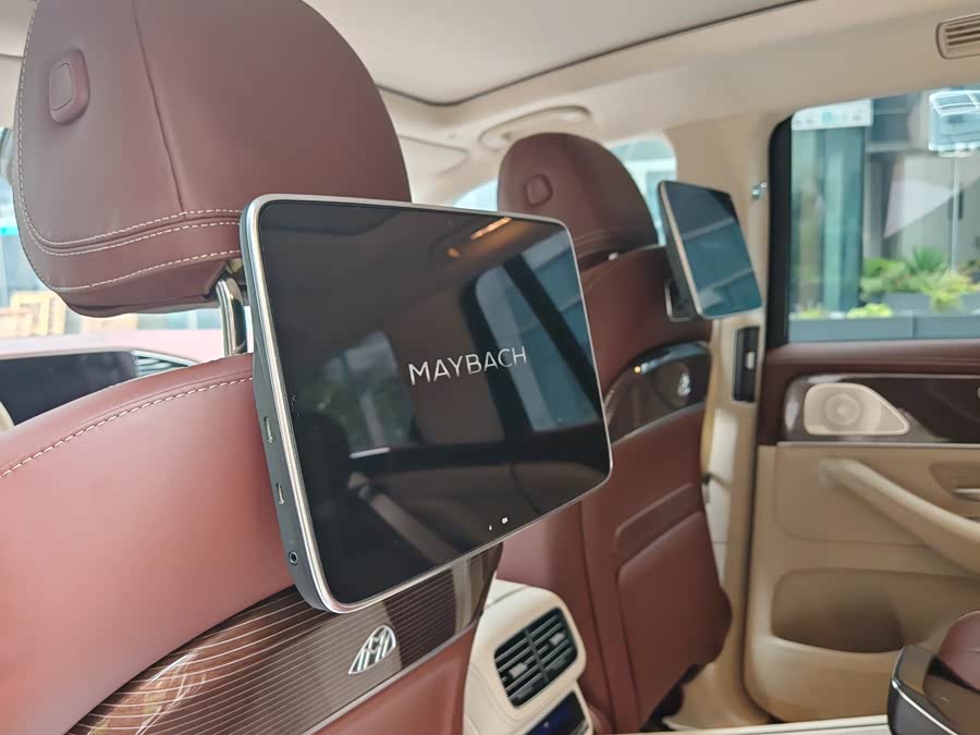 Mercedes-Benz Maybach GLS 2022 #13 Mercedes-Benz Maybach GLS 2022 car image #13