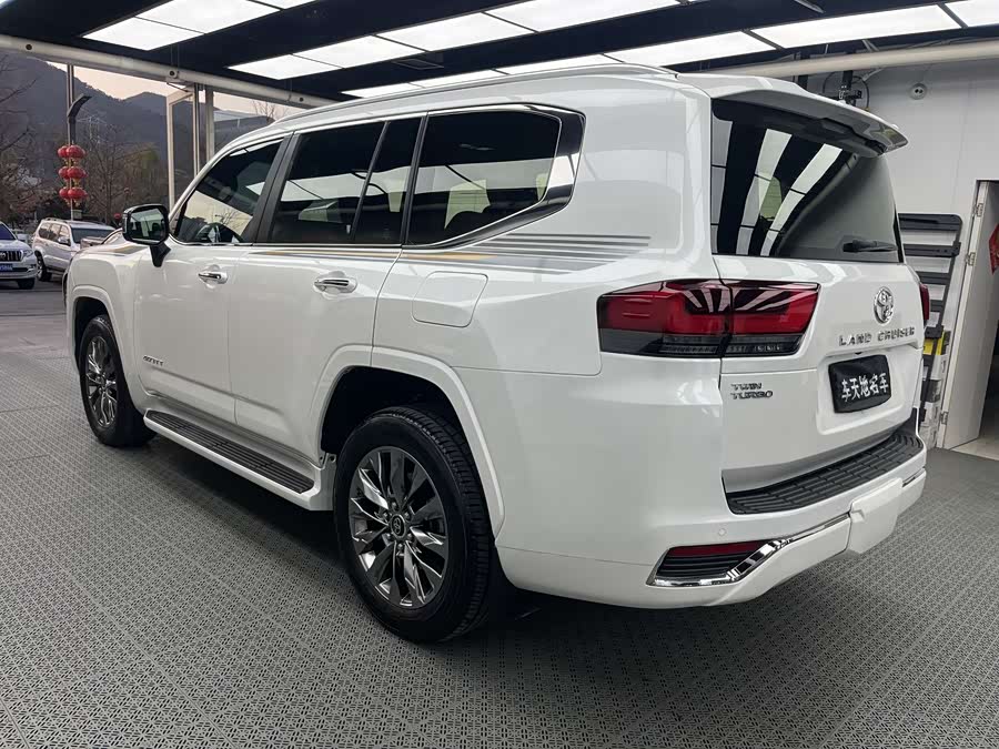 丰田 2025 汽车图片 #13