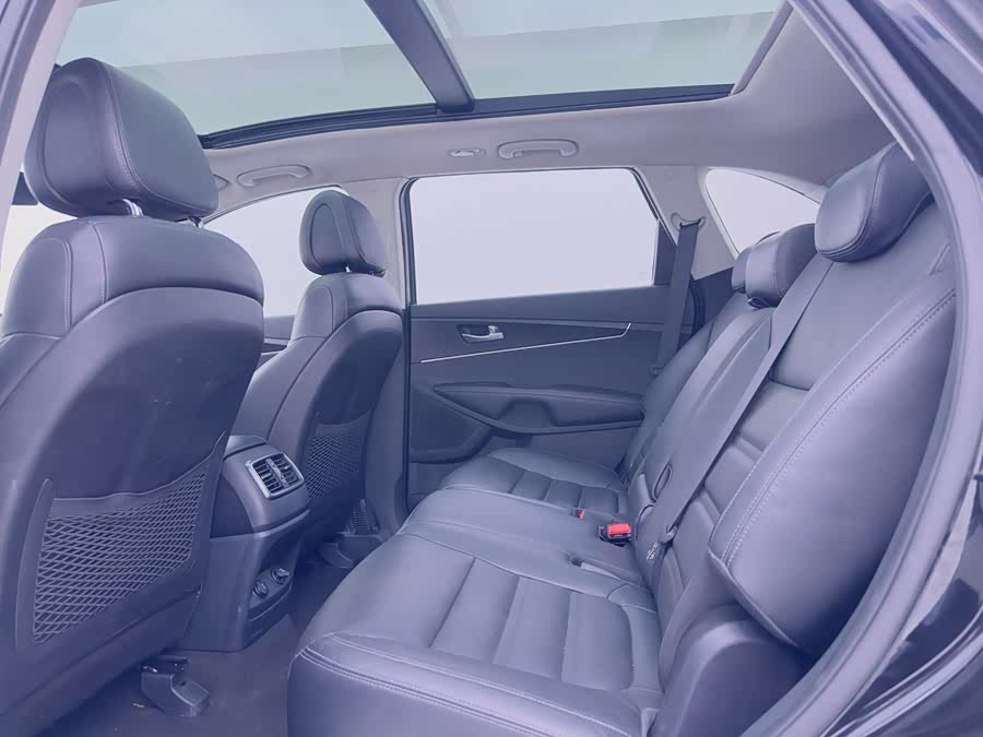 Kia Sorento 2016 изображение автомобиля #13