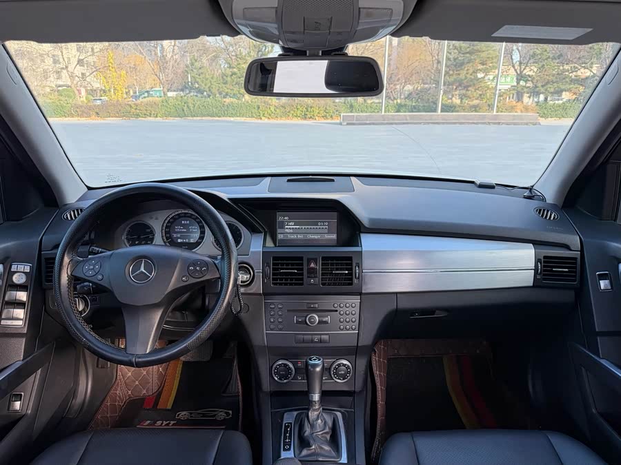 Mercedes-Benz GLK Class (Imported) 2012 immagine di auto #13