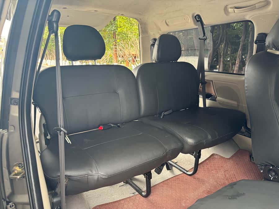 Forthing Lingzhi 2020 car image #13