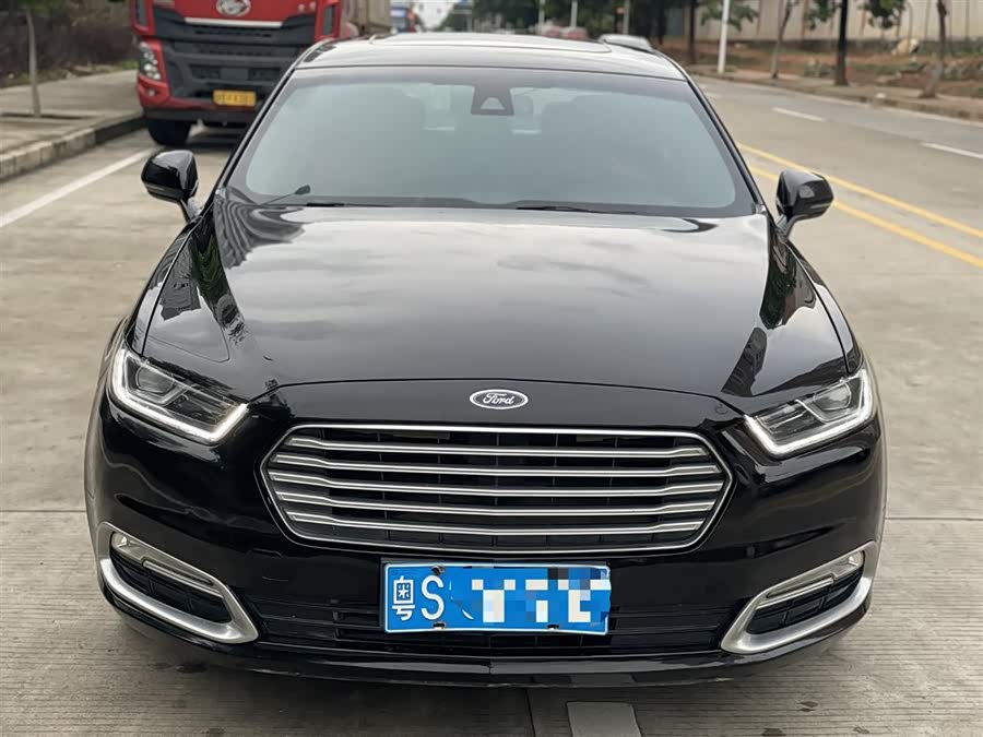 Ford Taurus 2018 #13 Ford Taurus 2018 car image #13