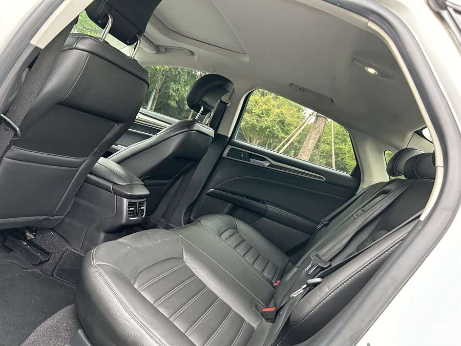 Ford Mondeo 2014 #13 Ford Mondeo 2014 صورة سيارة #13