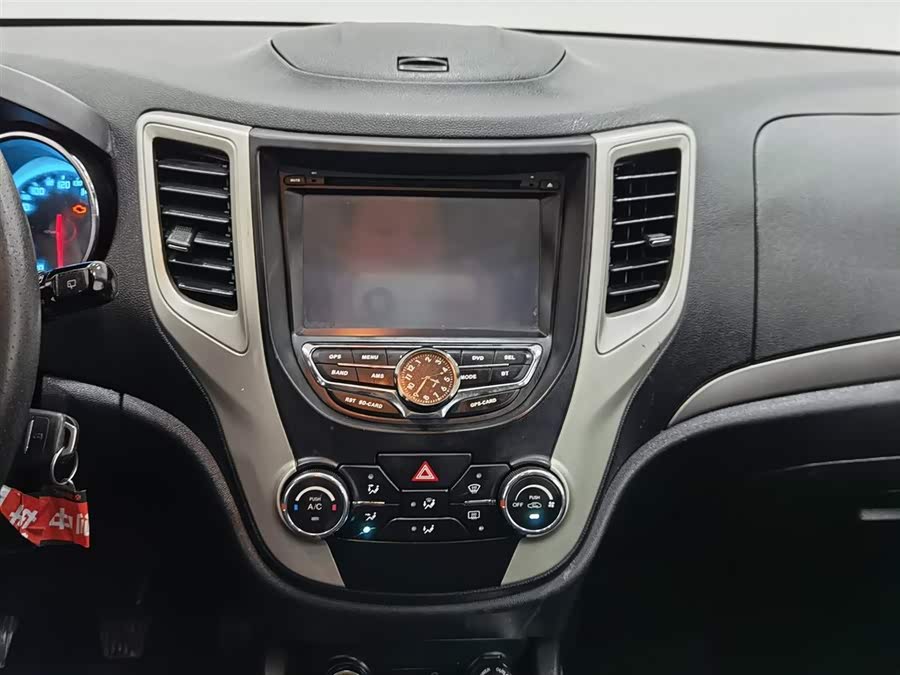 Changan CS35 2014 car image #13