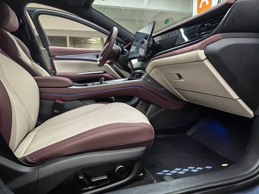 BYD Seal 07 DM-i 2025 imagen de coche #13