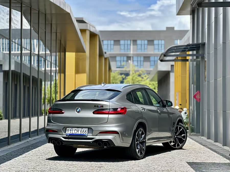 BMW X4 M 2020 car image #13