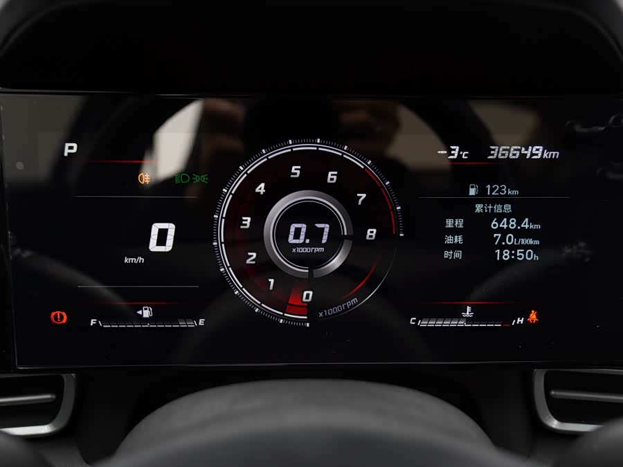 Hyundai Elantra 2022 immagine di auto #13