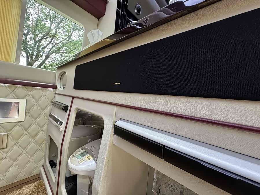 Ford E350 2015 imagen de coche #13