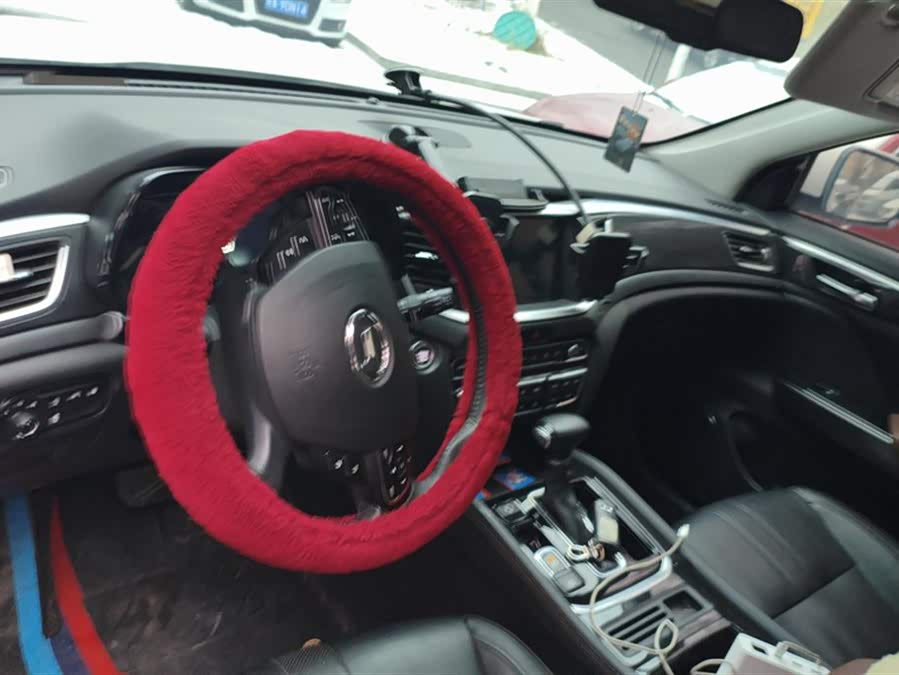 GAC Trumpchi GS7 2020 #13 GAC Trumpchi GS7 2020 car image #13