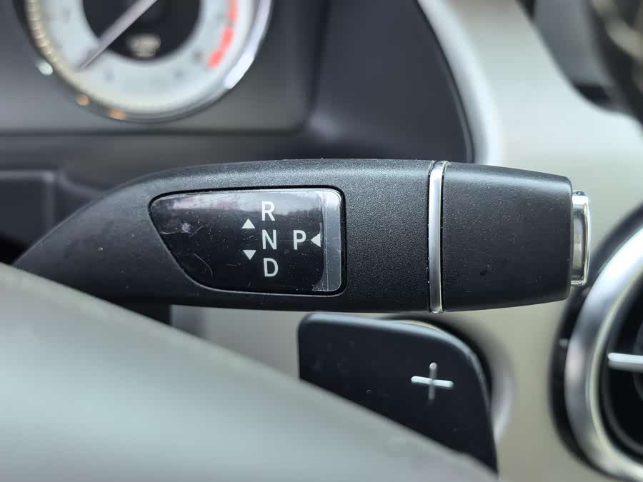 Mercedes-Benz GLK Class 2014 imagem de carro #13