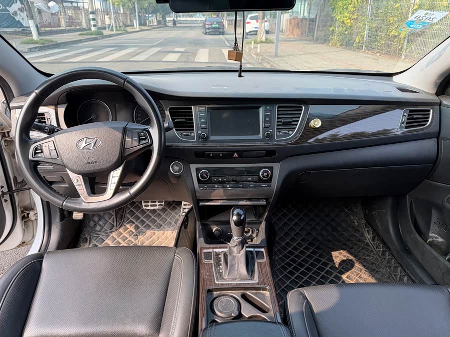 Hyundai Mistra 2016 #13 Hyundai Mistra 2016 car image #13