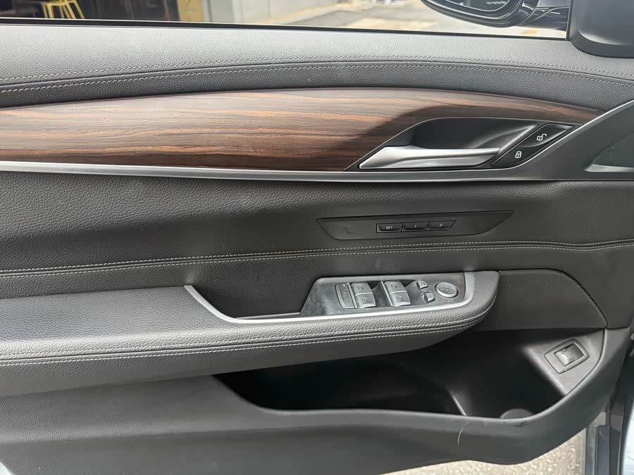 BMW 6 Series GT 2021 car image #13