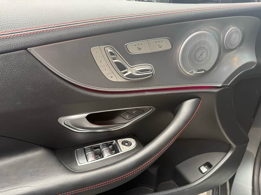 Mercedes-Benz E AMG 2021 صورة سيارة #13