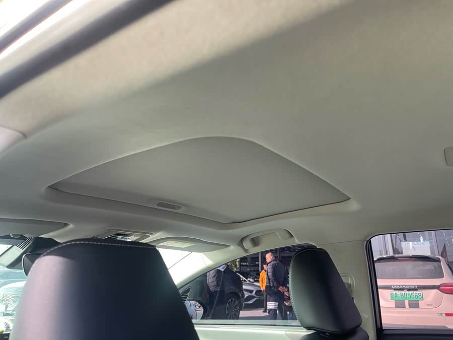 Toyota bZ3 2023 immagine di auto #13