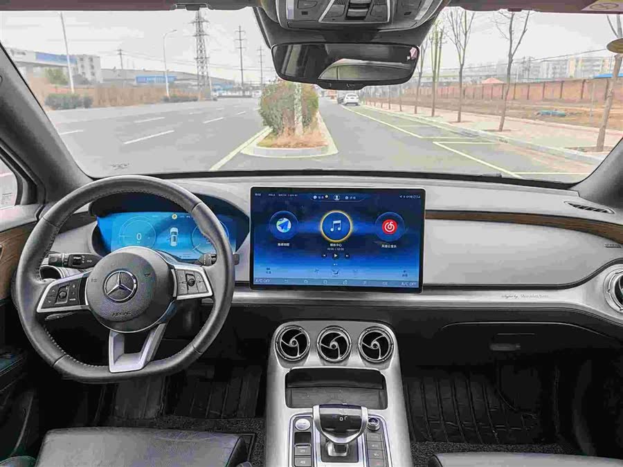 Denza X 2020 image de voiture #13