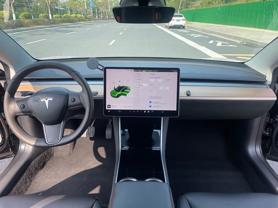 Tesla Model 3 2020 image de voiture #13