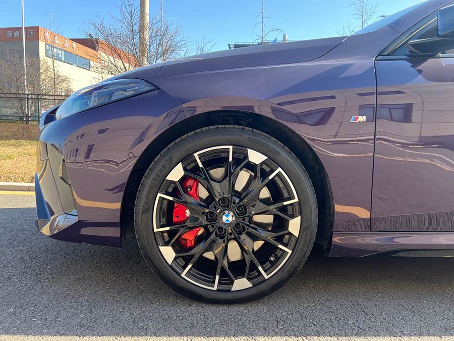 BMW M235L 2025 #13 BMW M235L 2025 car image #13