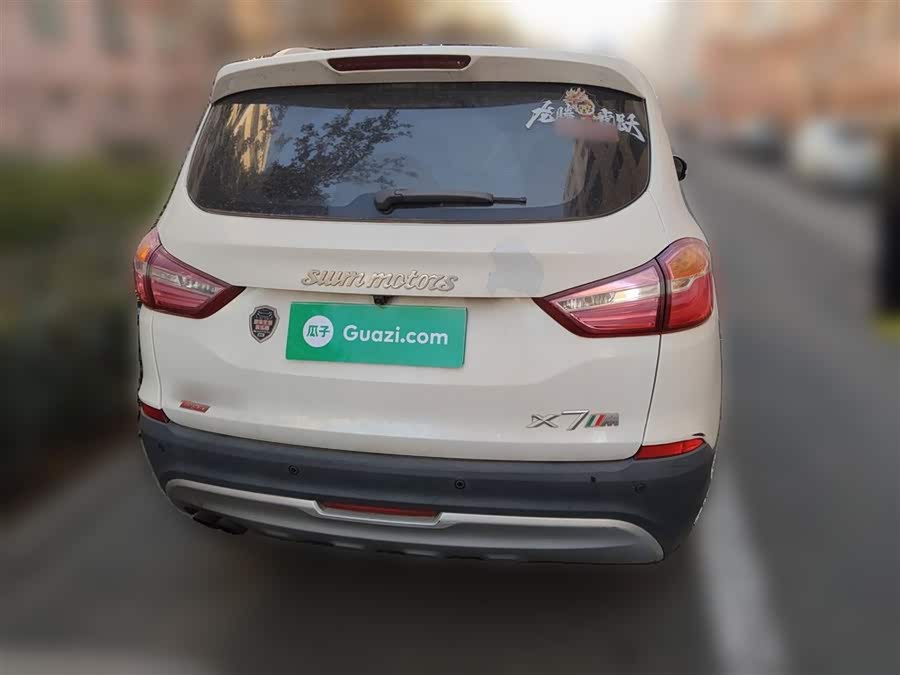 SWM X7 2018 #13 SWM X7 2018 car image #13