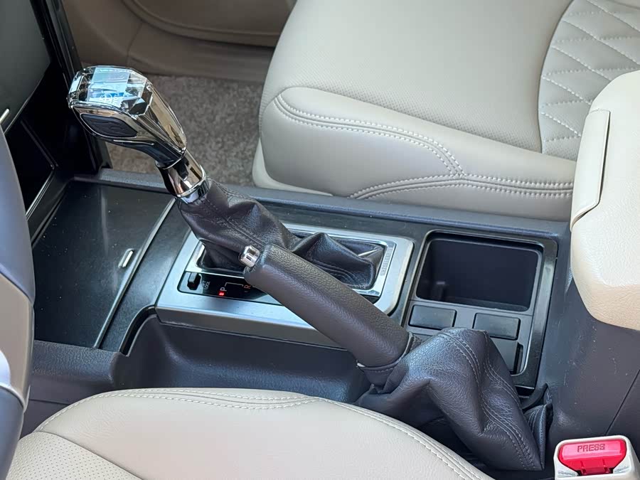 Toyota 2015 #13 Toyota 2015 car image #13