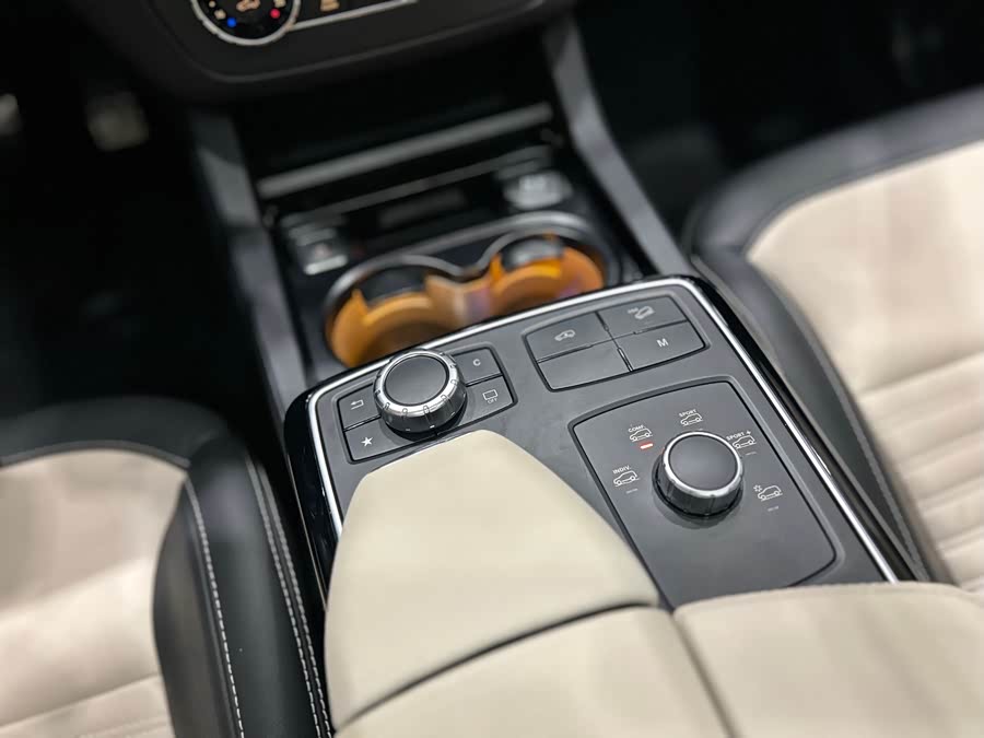 Mercedes-Benz GLE Coupe AMG 2018 car image #13