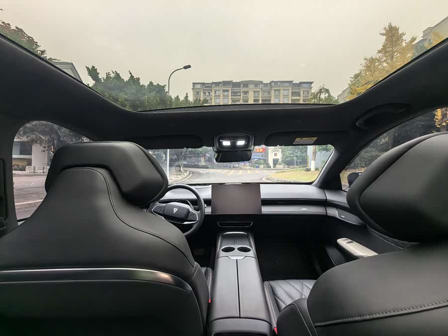 Deepal S07 2023 car image #13