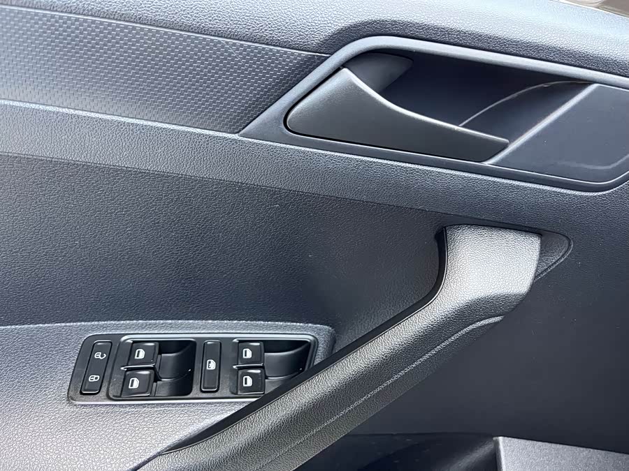 Volkswagen Jetta 2014 immagine di auto #13