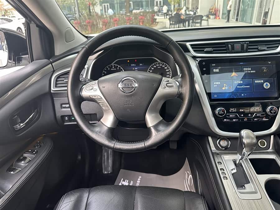 Nissan Murano 2018 immagine di auto #13