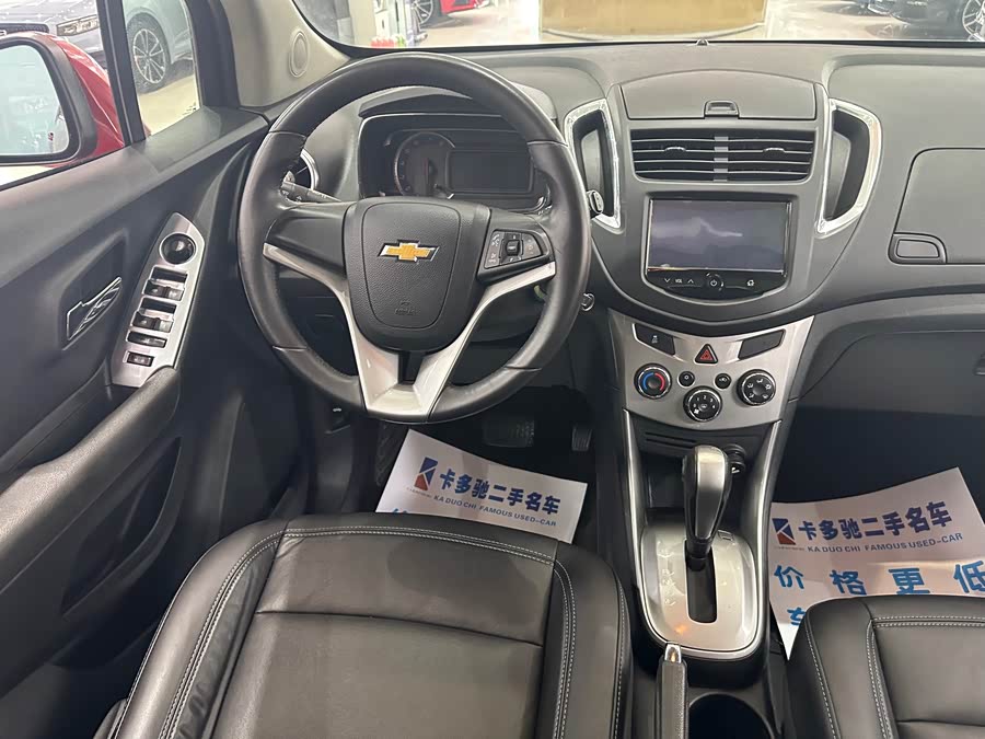 Chevrolet Tracker 2014 car image #13