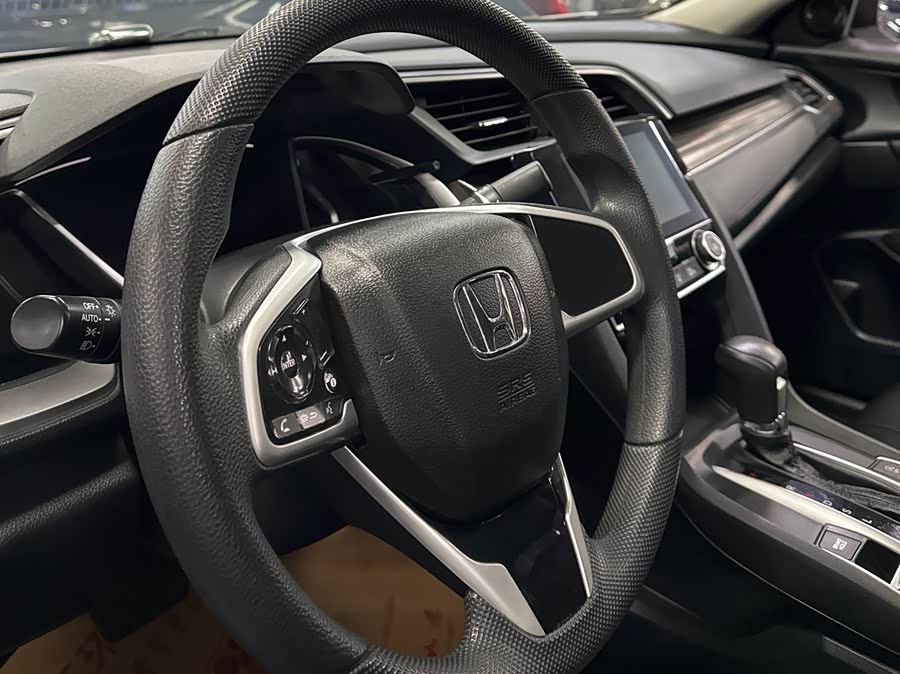 Honda Civic 2021 car image #13