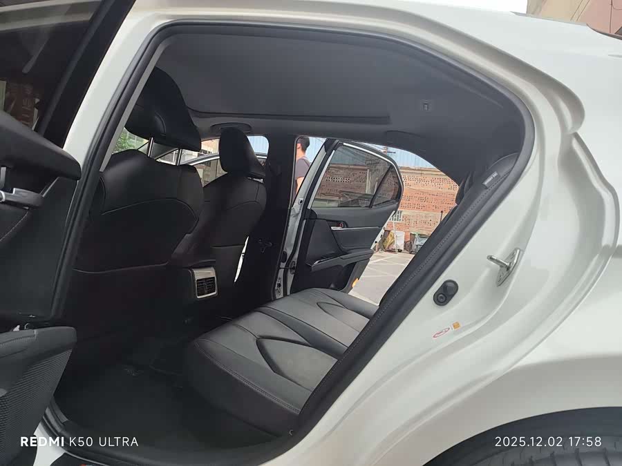 Toyota Camry 2018 صورة سيارة #13