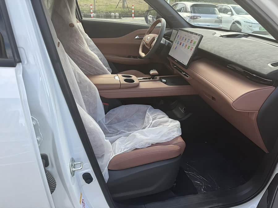 Changan UNI-Z 2025 #13 Changan UNI-Z 2025 car image #13