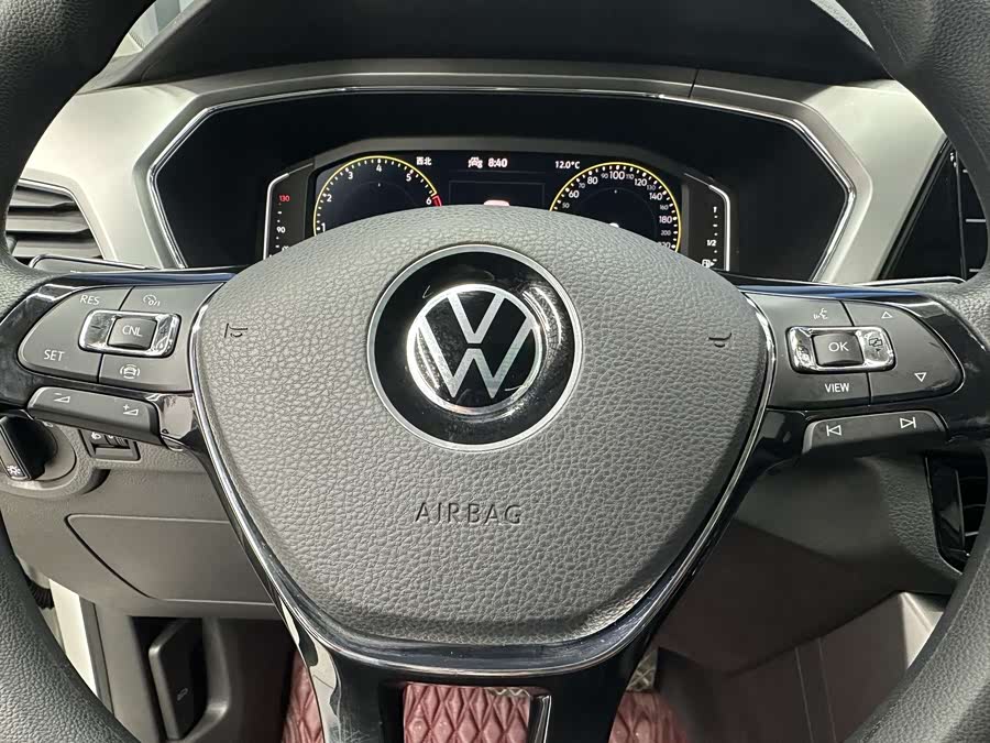 Volkswagen T-Cross 2021 car image #13