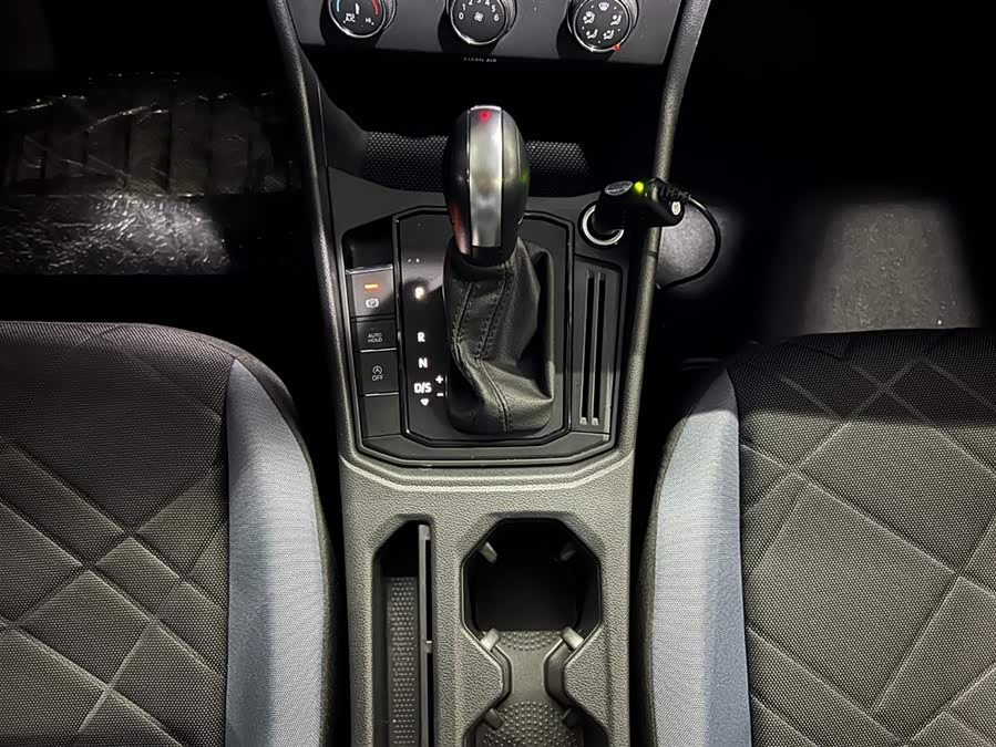 Volkswagen Lavida 2022 car image #13