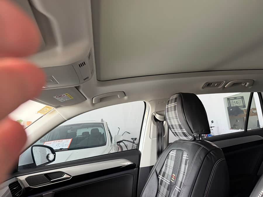 Volkswagen Tayron 2021 car image #13