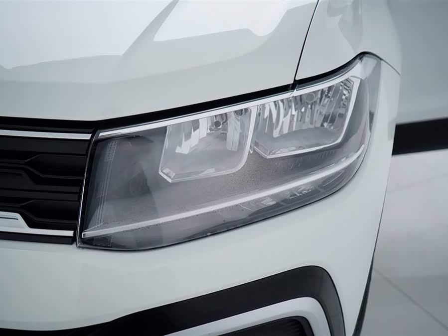 Volkswagen T-Cross 2023 car image #13