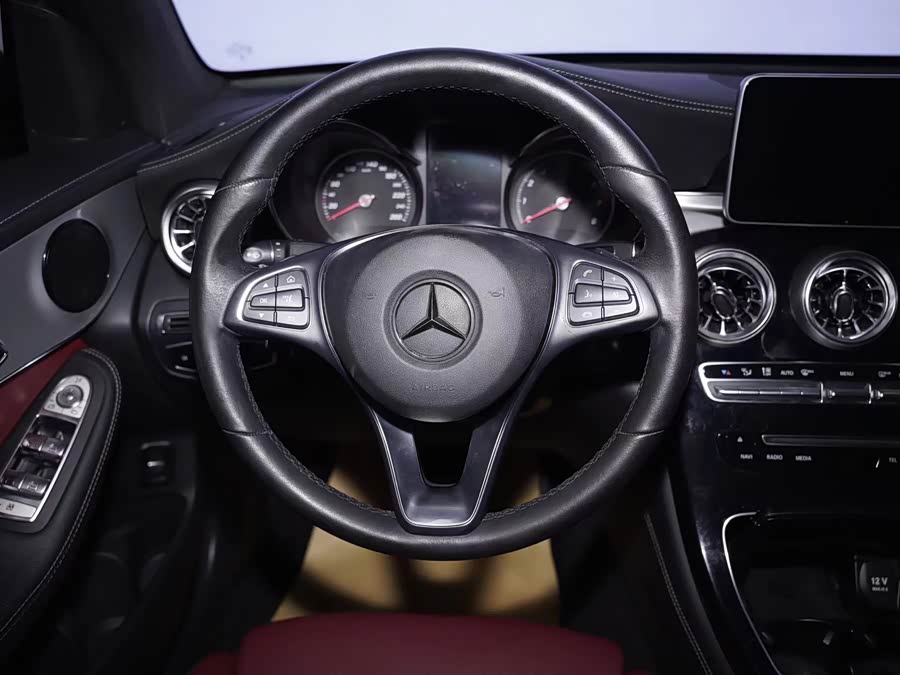 Mercedes-Benz GLC Coupe 2019 car image #13