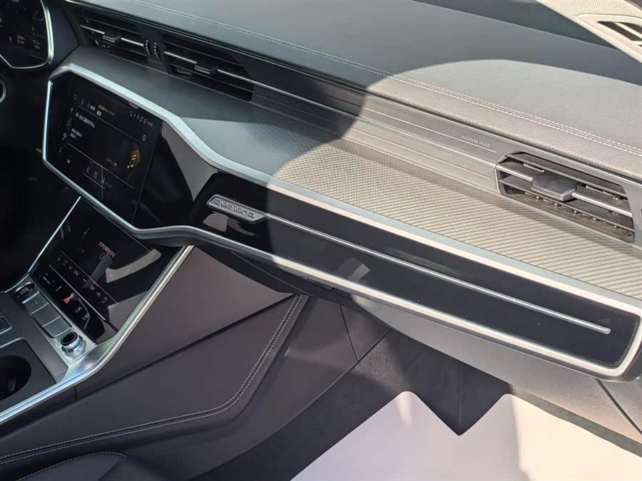 Audi A6 (Imported) 2023 #13 Audi A6 (Imported) 2023 immagine di auto #13