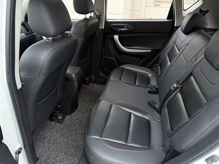 Changan CS35 2016 #13 Changan CS35 2016 car image #13