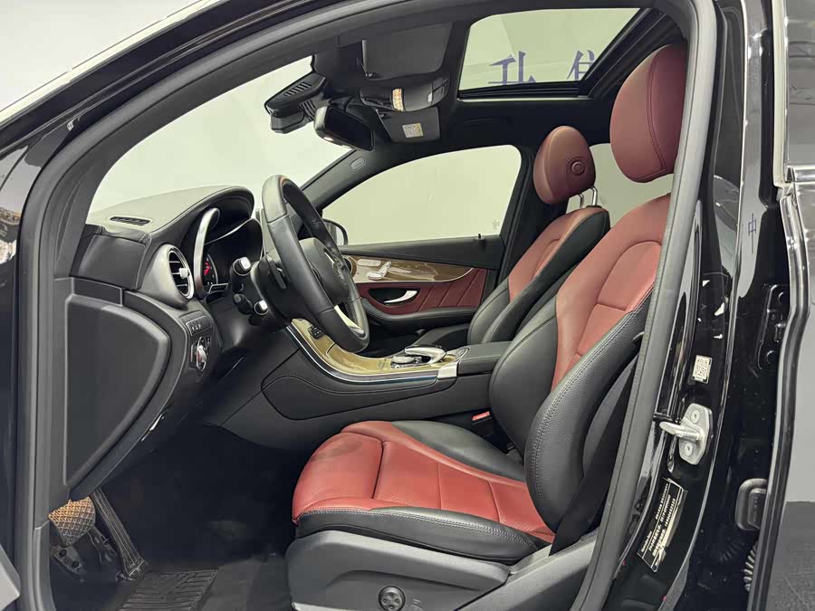 Mercedes-Benz GLC Coupe 2019 immagine di auto #13