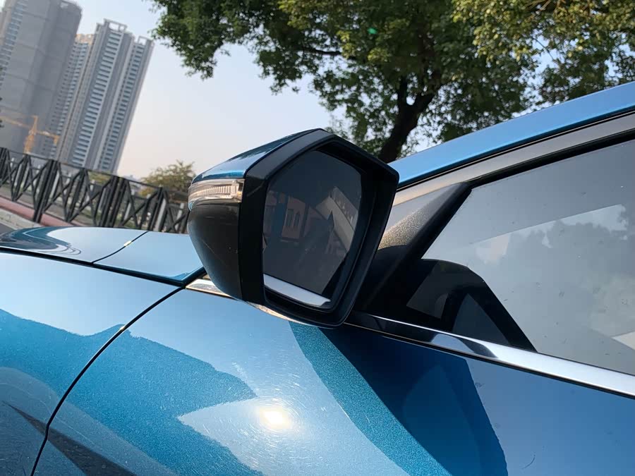 Hyundai Elantra 2020 immagine di auto #13