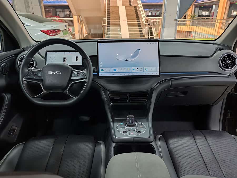 BYD Sea Lion 05 DM-i 2025 car image #13